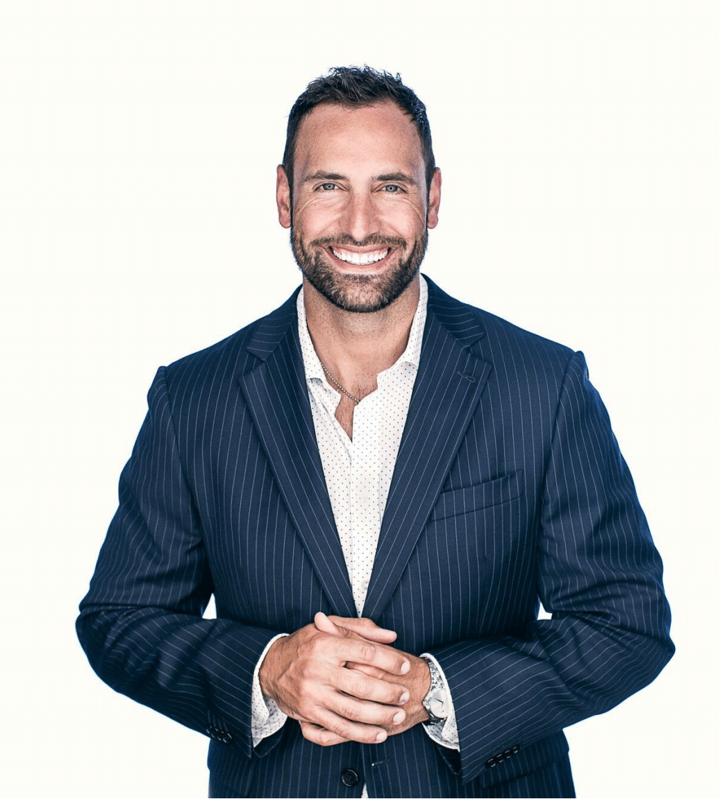 headshot of Dr. Justin Gusching